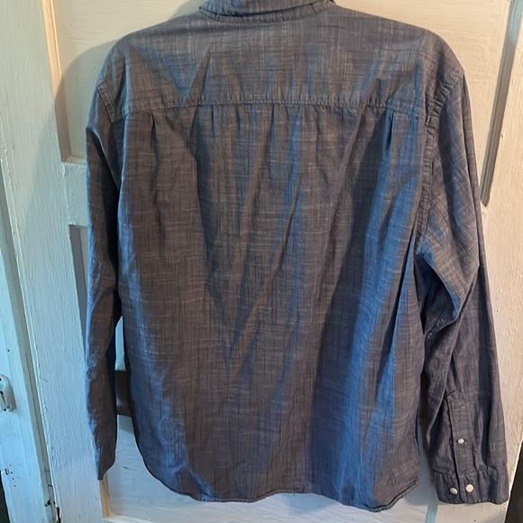 Mens size Large Chambray long sleeve shirt - Picture 4 of 4